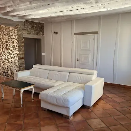 Maison Divisees En 2 Appartments A 20 Min To Disneyland Paris Holiday home