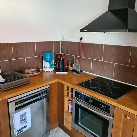Maison Divisees En 2 Appartments A 20 Min To Disneyland Paris *